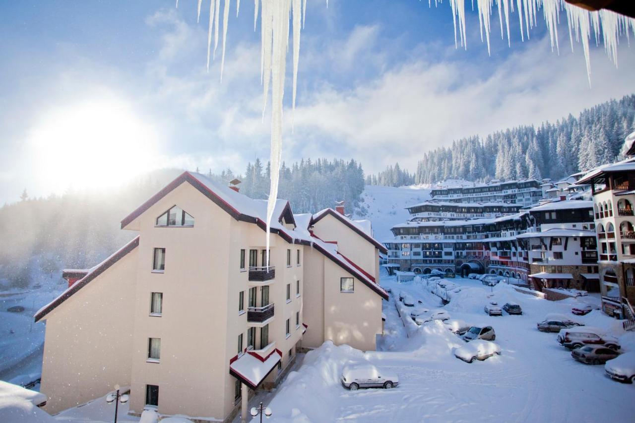 Grand Monastery Hotel Apartments Pamporowo Zewnętrze zdjęcie