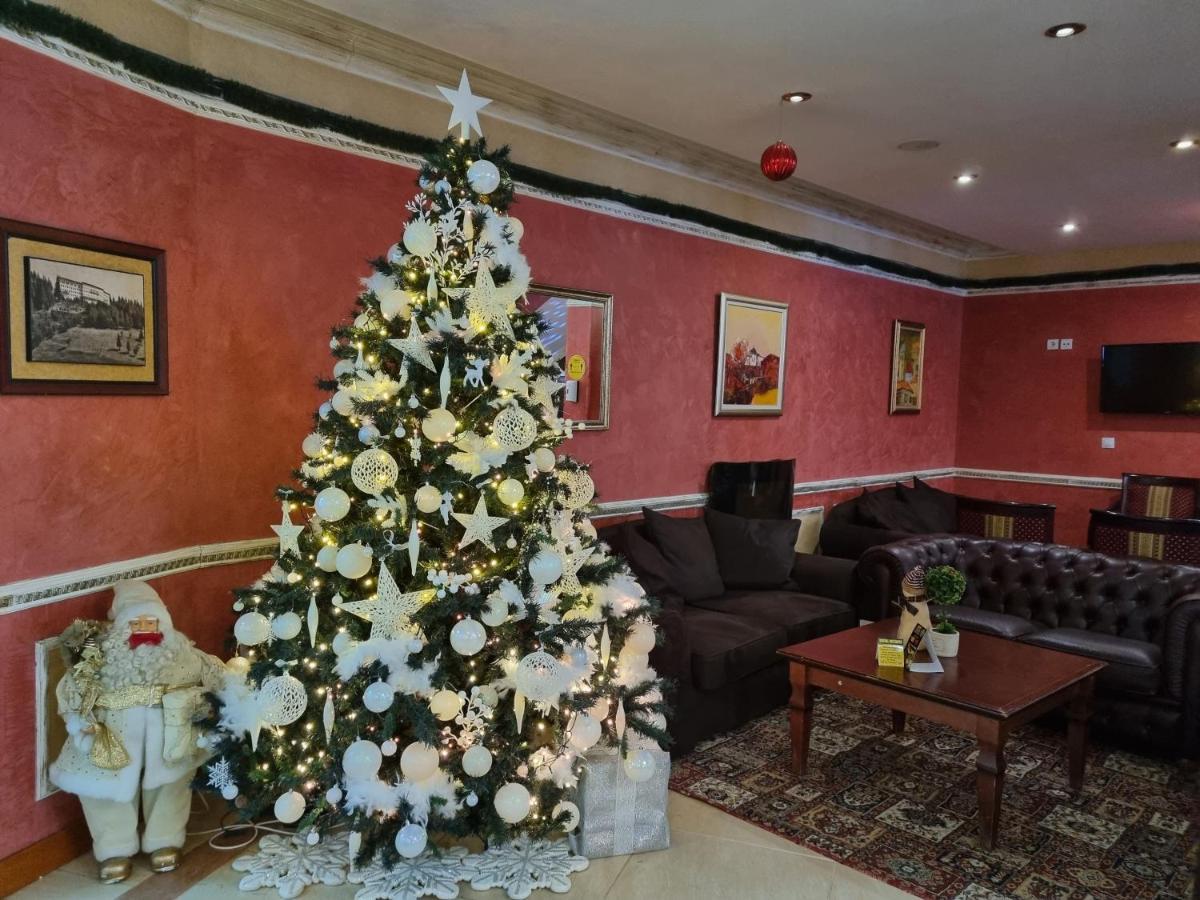 Grand Monastery Hotel Apartments Pamporowo Zewnętrze zdjęcie
