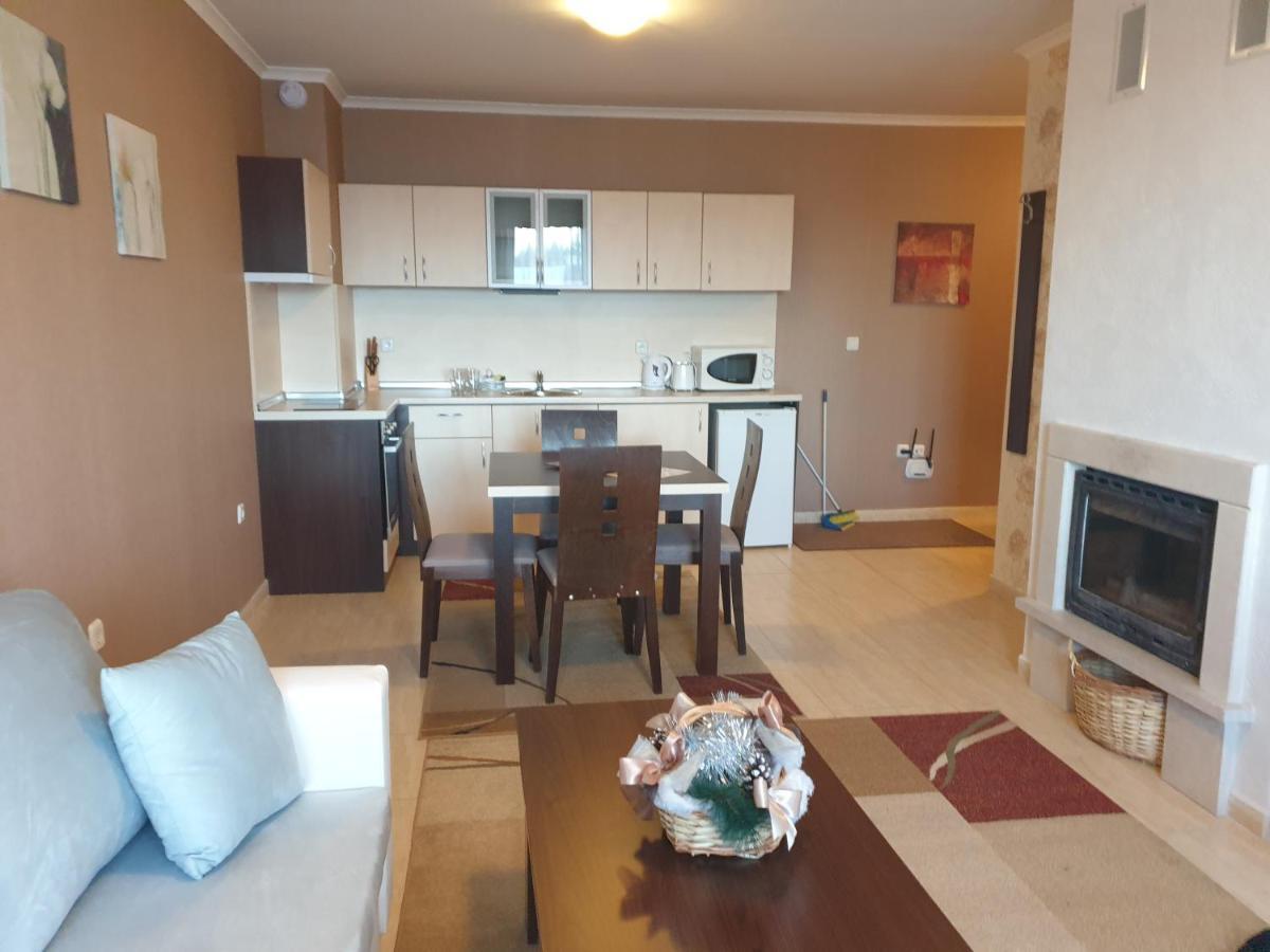 Grand Monastery Hotel Apartments Pamporowo Zewnętrze zdjęcie