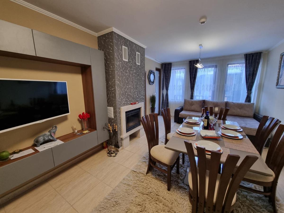 Grand Monastery Hotel Apartments Pamporowo Zewnętrze zdjęcie
