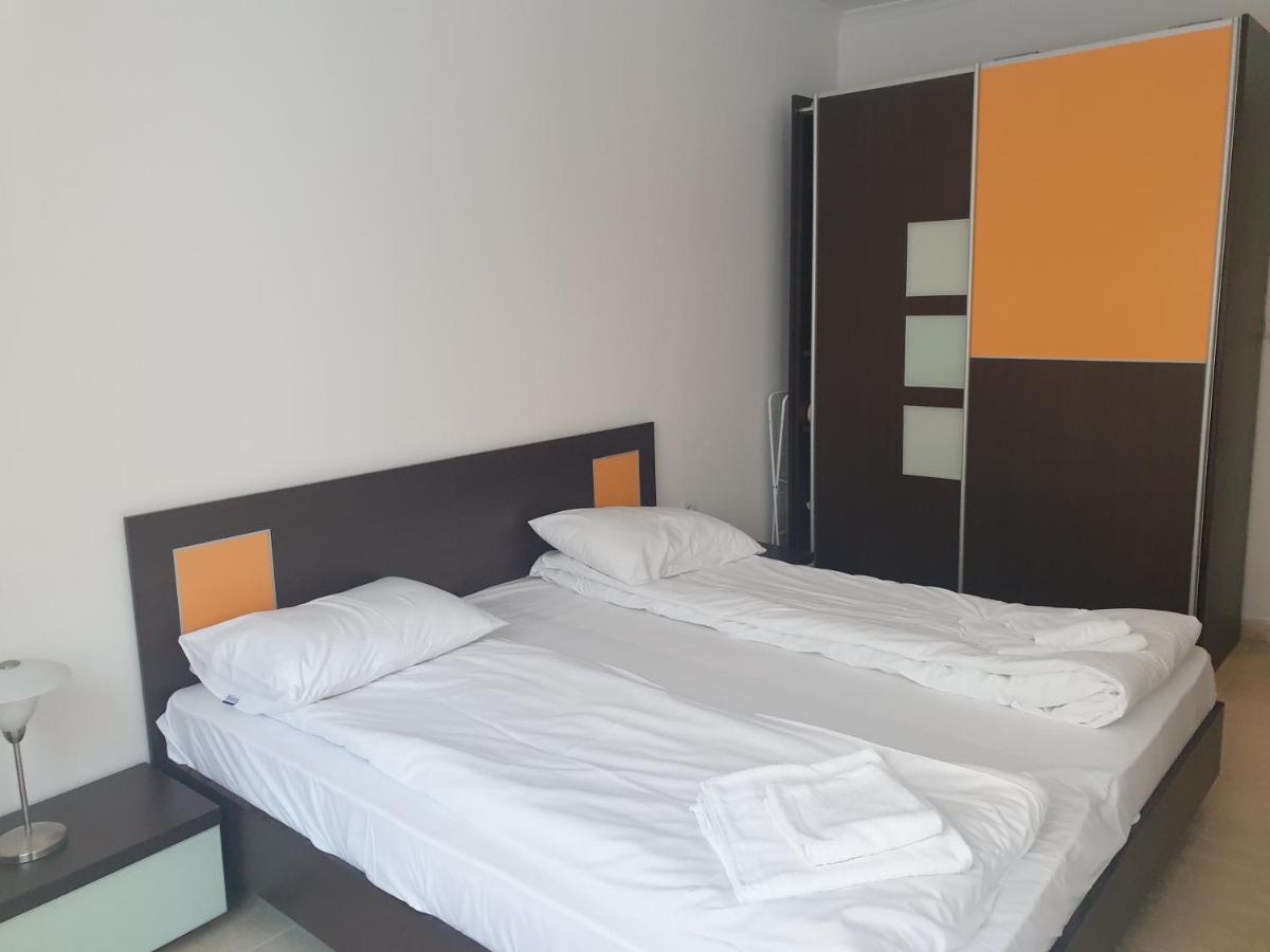 Grand Monastery Hotel Apartments Pamporowo Zewnętrze zdjęcie
