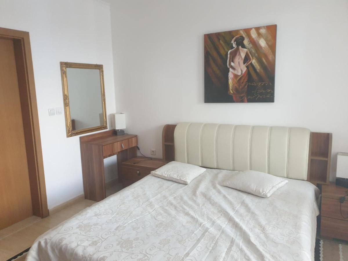 Grand Monastery Hotel Apartments Pamporowo Zewnętrze zdjęcie